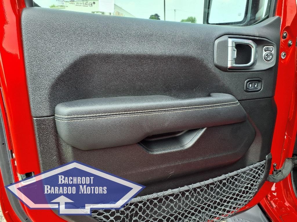 used 2022 Jeep Gladiator car, priced at $30,849