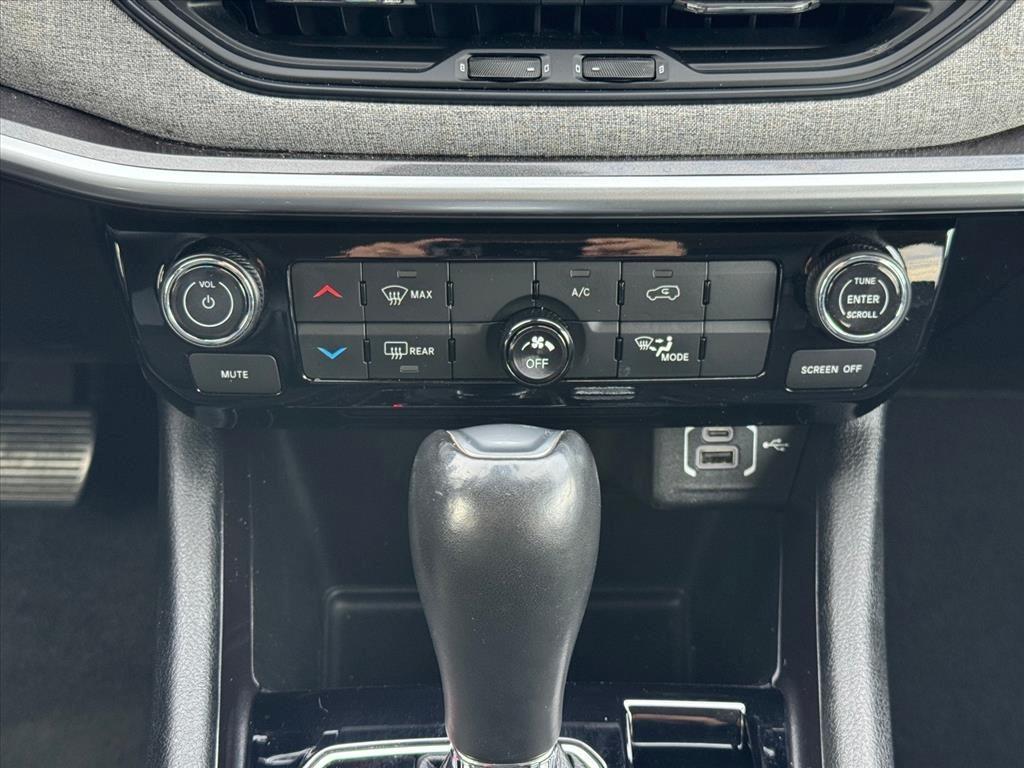 used 2022 Jeep Compass car, priced at $23,544