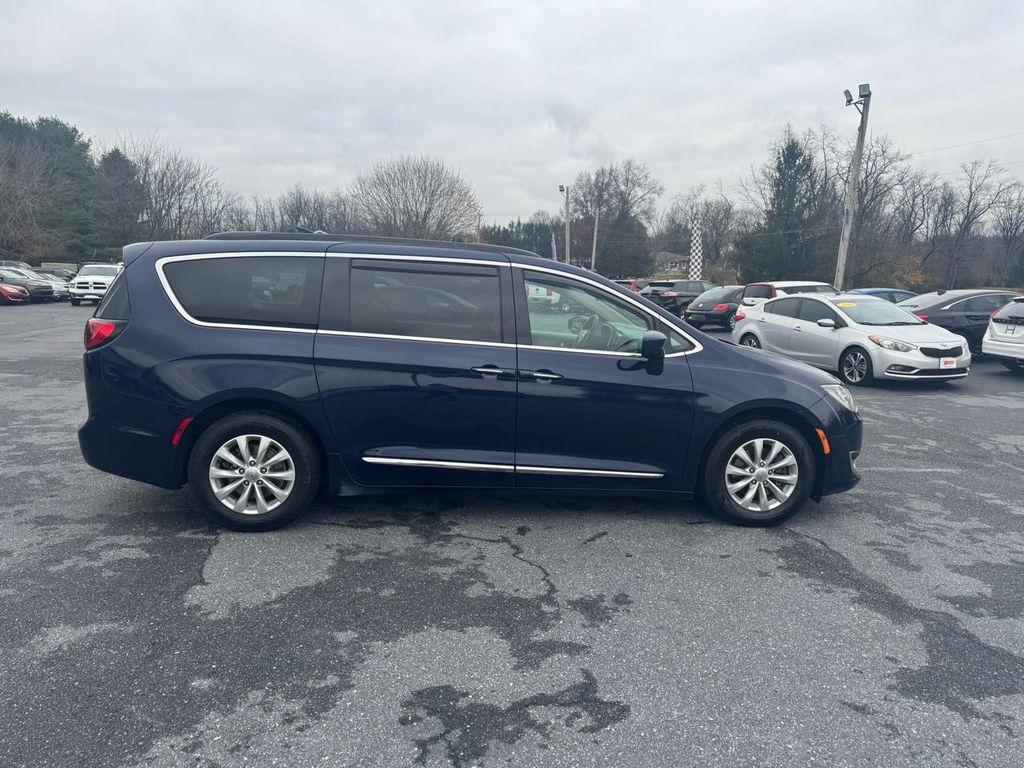 used 2017 Chrysler Pacifica car, priced at $10,995