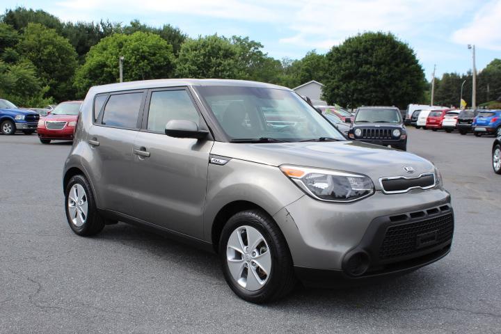 used 2016 Kia Soul car, priced at $8,995