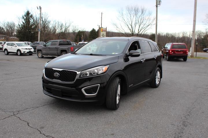 used 2018 Kia Sorento car, priced at $13,995