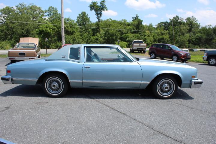 used 1977 Buick Riviera car, priced at $9,900