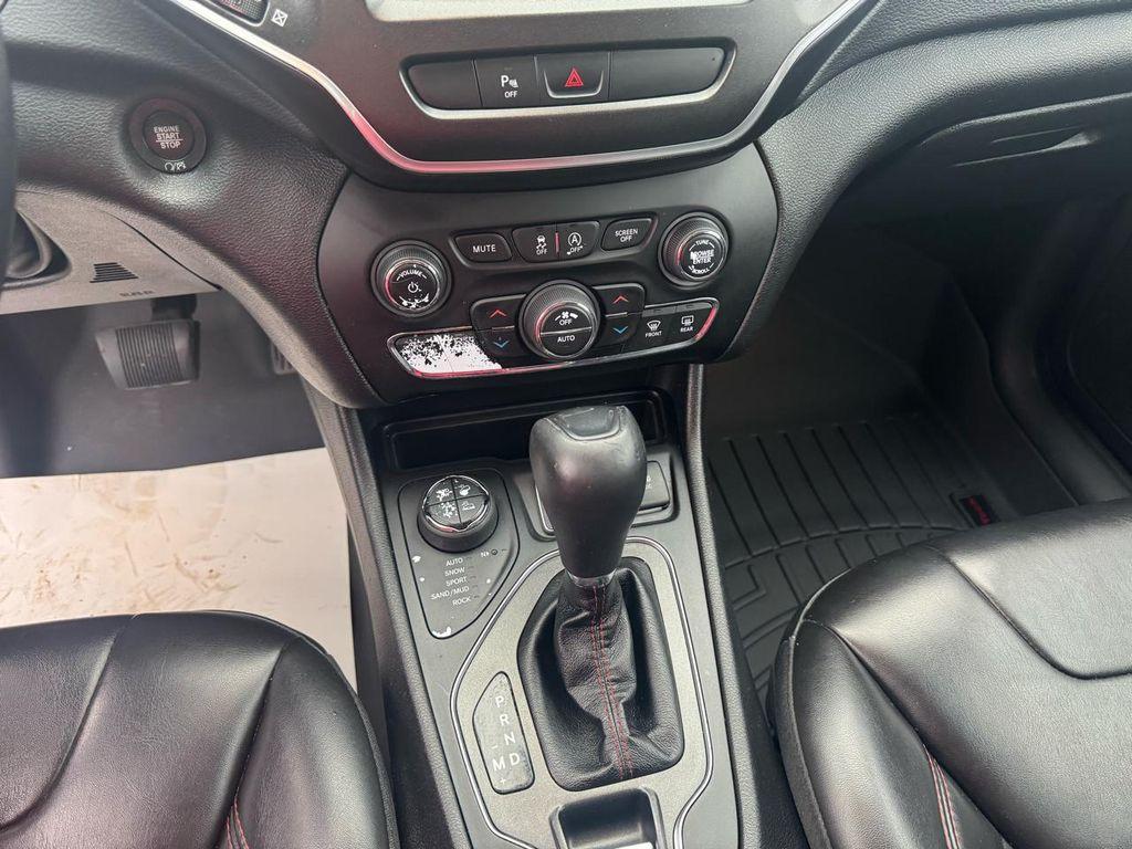 used 2019 Jeep Cherokee car, priced at $14,995