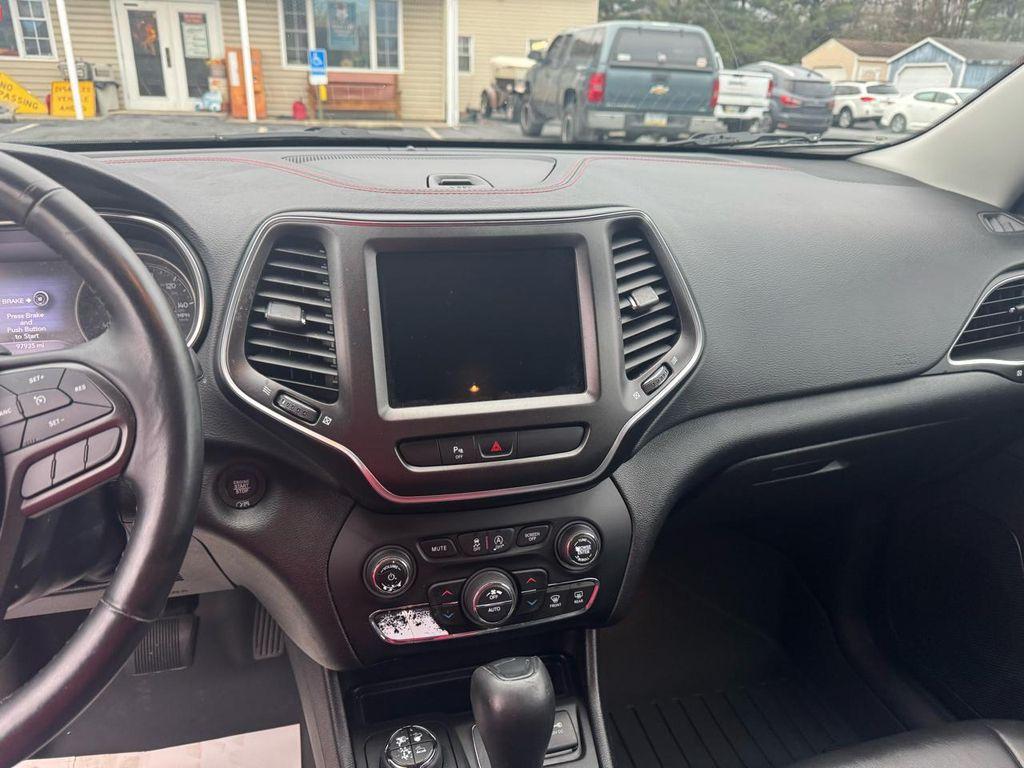 used 2019 Jeep Cherokee car, priced at $14,995