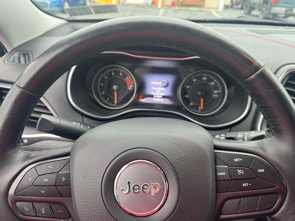 used 2019 Jeep Cherokee car, priced at $14,995