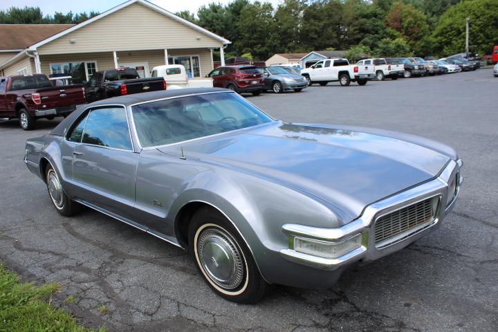 used 1969 Oldsmobile Toronado car, priced at $9,900