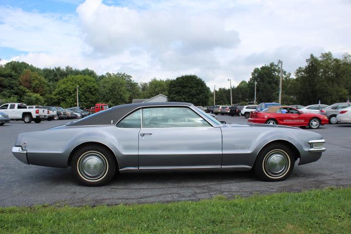 used 1969 Oldsmobile Toronado car, priced at $9,900