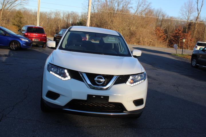 used 2016 Nissan Rogue car, priced at $9,995