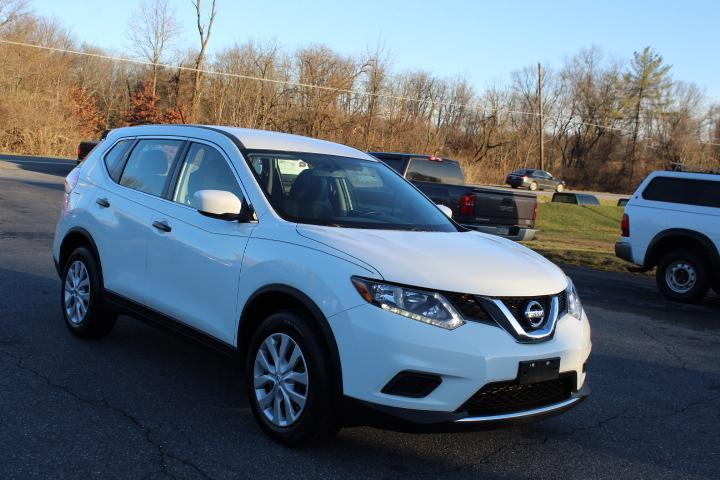 used 2016 Nissan Rogue car, priced at $9,995