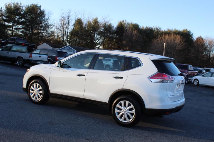 used 2016 Nissan Rogue car, priced at $9,995