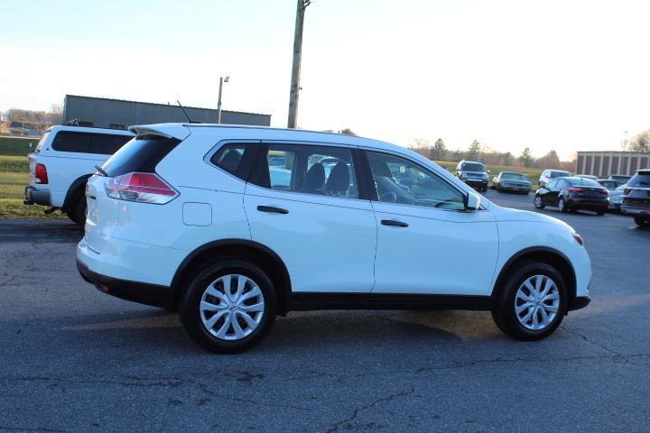 used 2016 Nissan Rogue car, priced at $9,995