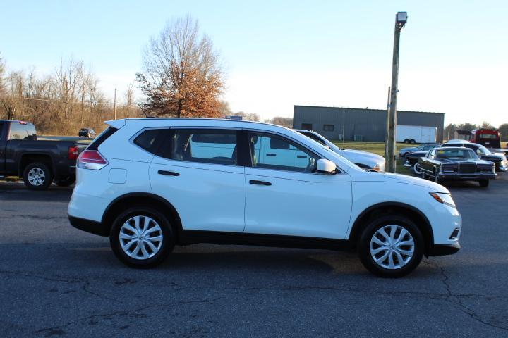 used 2016 Nissan Rogue car, priced at $9,995