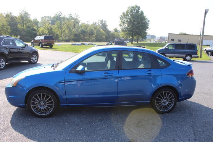 used 2010 Ford Focus car, priced at $5,950