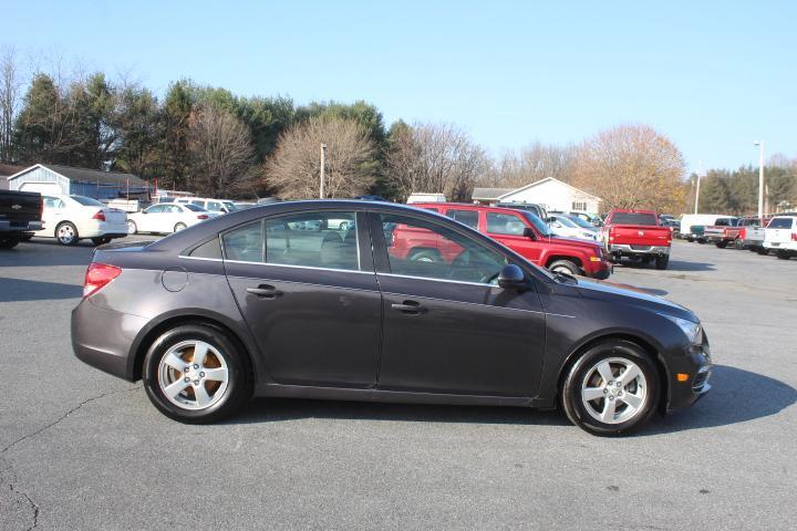 used 2015 Chevrolet Cruze car, priced at $7,995