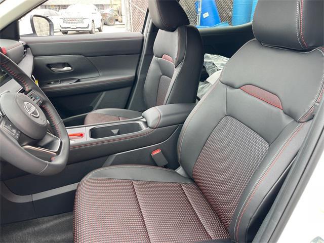 new 2025 Nissan Kicks car, priced at $29,474