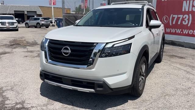 new 2025 Nissan Pathfinder car, priced at $44,639