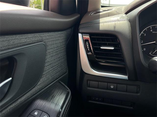 used 2022 Nissan Rogue car, priced at $21,790