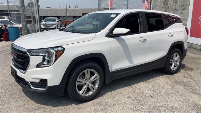 used 2024 GMC Terrain car, priced at $21,950