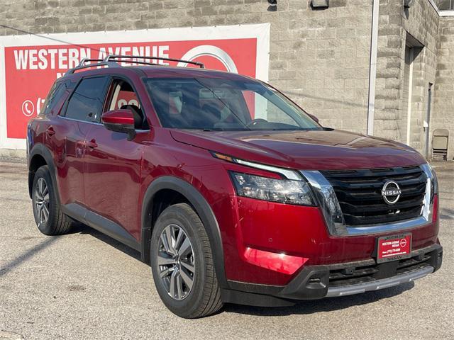 new 2025 Nissan Pathfinder car, priced at $43,246