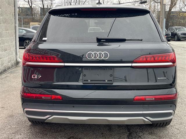 used 2022 Audi Q7 car, priced at $32,455