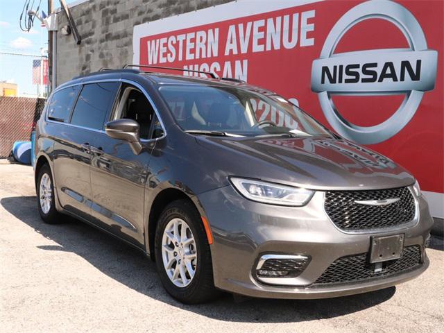 used 2022 Chrysler Pacifica car, priced at $21,510