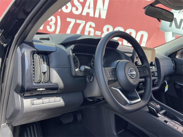 new 2025 Nissan Pathfinder car, priced at $37,640