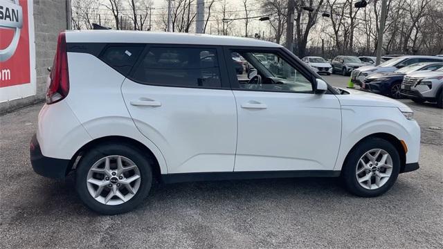 used 2022 Kia Soul car, priced at $14,670