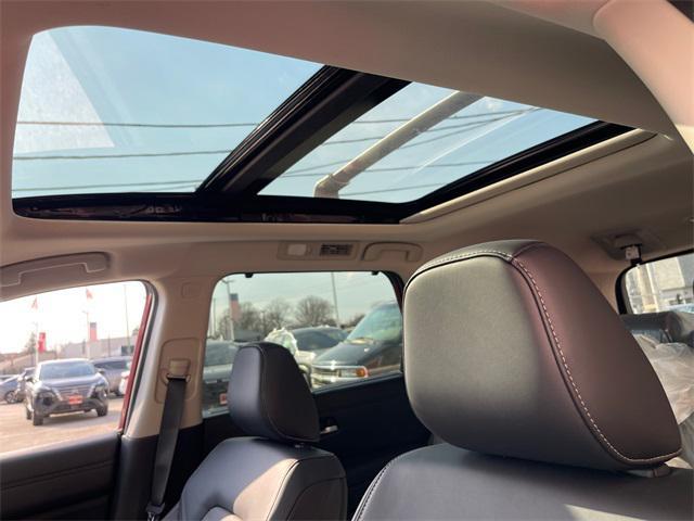 new 2025 Nissan Pathfinder car, priced at $49,521
