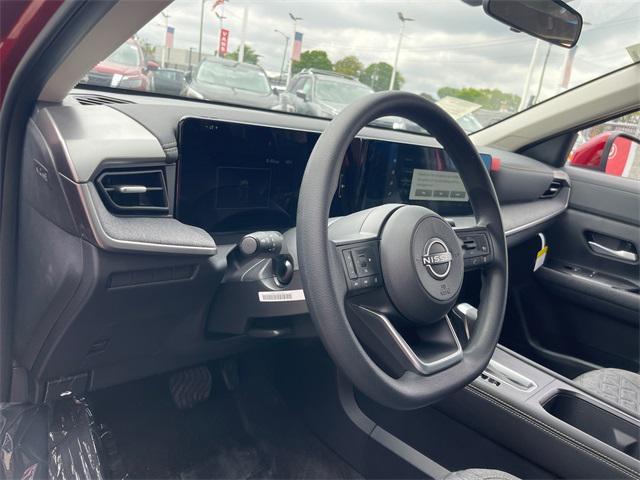 new 2025 Nissan Kicks car, priced at $26,582