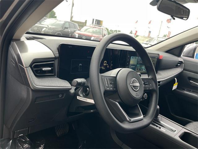 new 2025 Nissan Kicks car, priced at $23,529