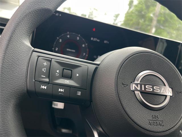 new 2025 Nissan Kicks car, priced at $24,954