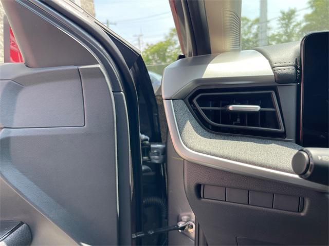 new 2025 Nissan Kicks car, priced at $25,293
