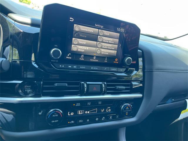 new 2025 Nissan Pathfinder car, priced at $41,012