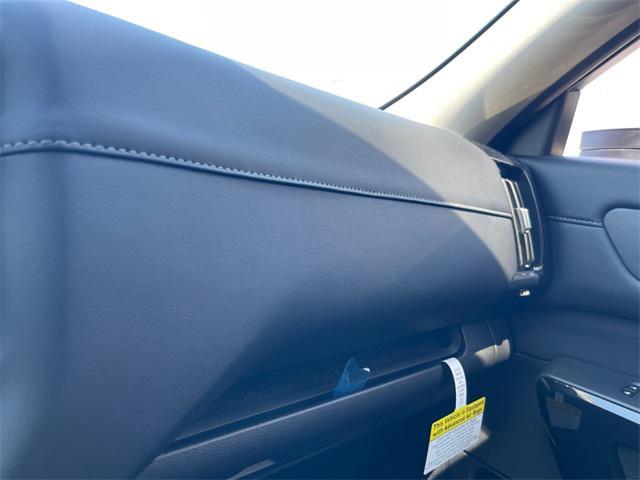 new 2025 Nissan Pathfinder car, priced at $41,012