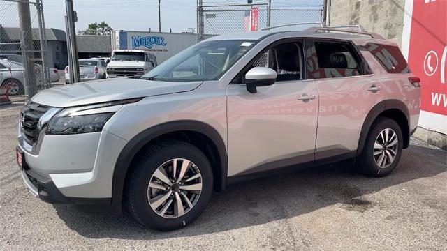 new 2025 Nissan Pathfinder car, priced at $41,350