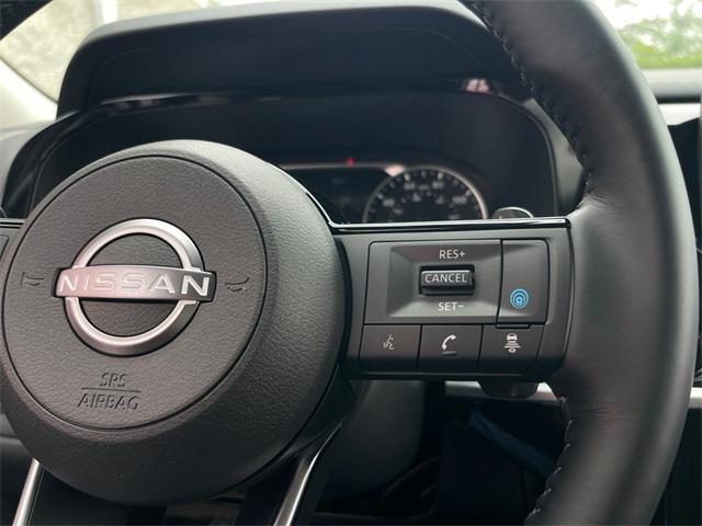new 2025 Nissan Pathfinder car, priced at $41,350