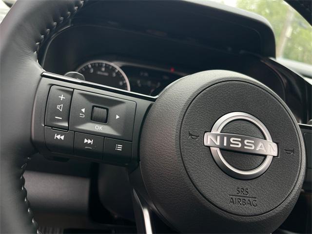 new 2025 Nissan Pathfinder car, priced at $41,350