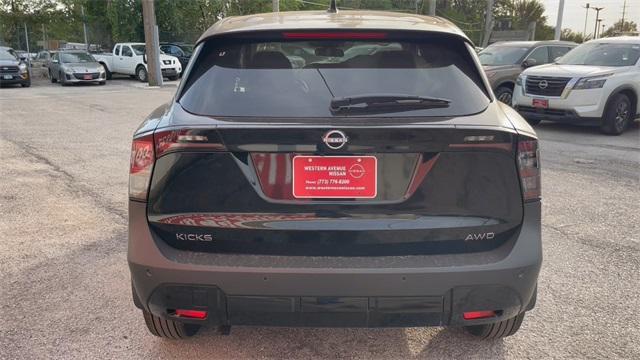 new 2025 Nissan Kicks car, priced at $26,072