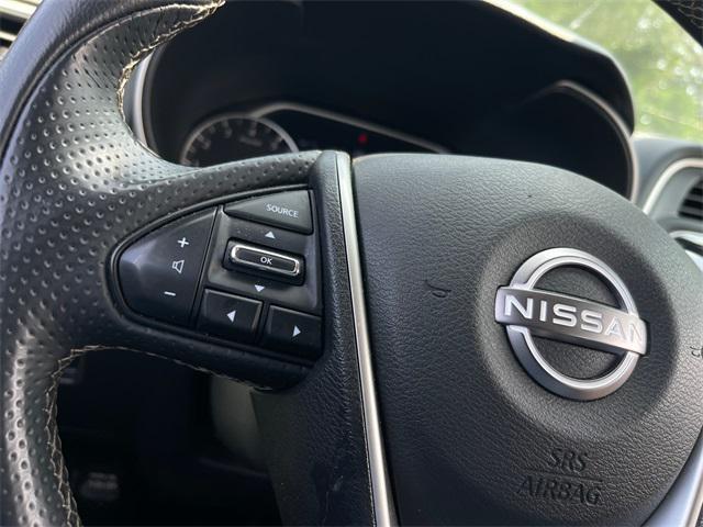 used 2023 Nissan Maxima car, priced at $22,010