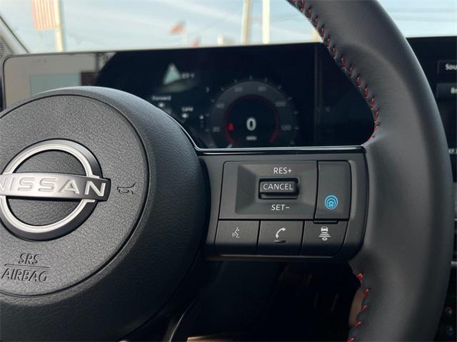 new 2025 Nissan Kicks car, priced at $29,885