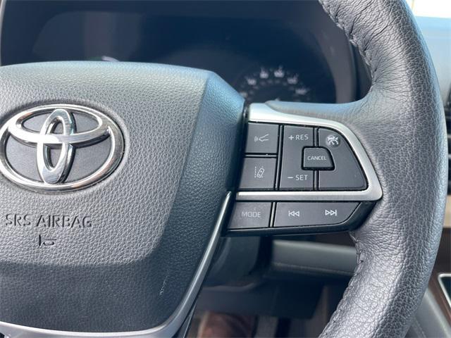 used 2023 Toyota Sienna car, priced at $38,105