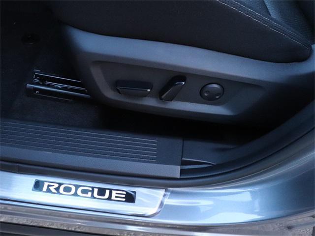 new 2025 Nissan Rogue car, priced at $33,120