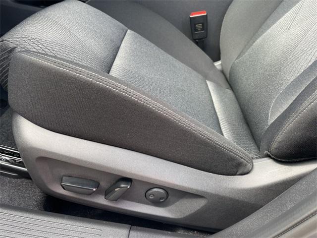 new 2025 Nissan Rogue car, priced at $33,128