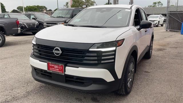 new 2025 Nissan Kicks car, priced at $24,261