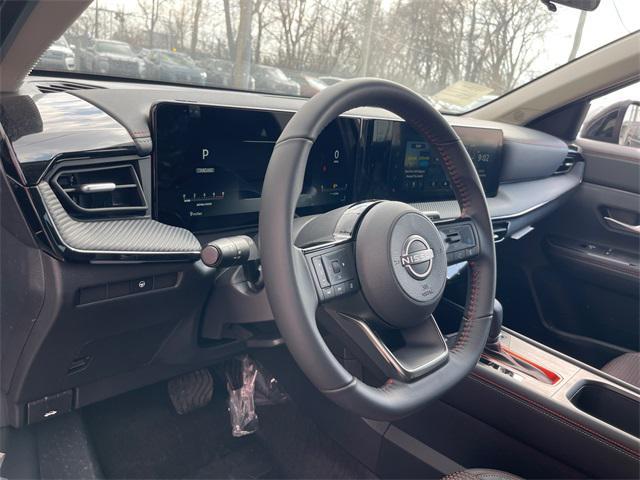 new 2025 Nissan Kicks car, priced at $30,450