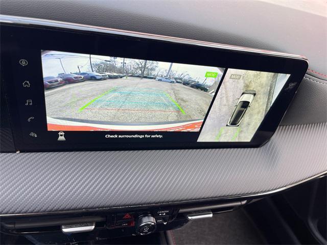 new 2025 Nissan Kicks car, priced at $28,960