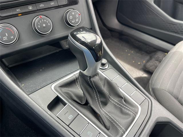 used 2024 Volkswagen Jetta car, priced at $19,670