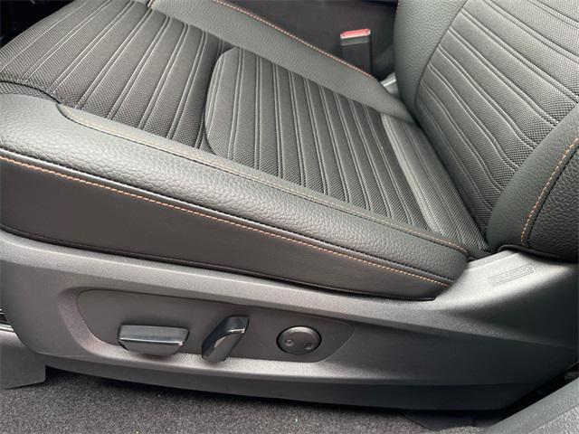 new 2025 Nissan Pathfinder car, priced at $43,260