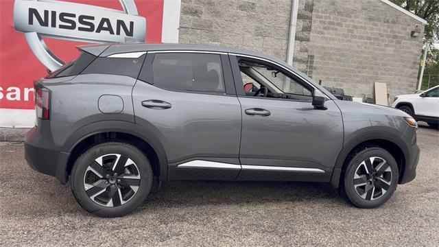 new 2025 Nissan Kicks car, priced at $26,184