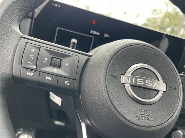 new 2025 Nissan Kicks car, priced at $26,184